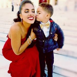 Meet your Posher, Iony